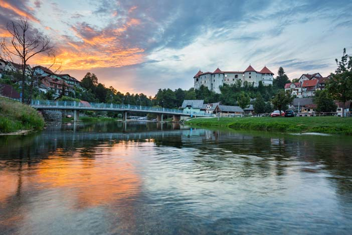159105-F010329-uzemberk_krka_jost_gantar_1-photo-l.jpg