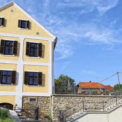 Restavracija in vinoteka Žmavc